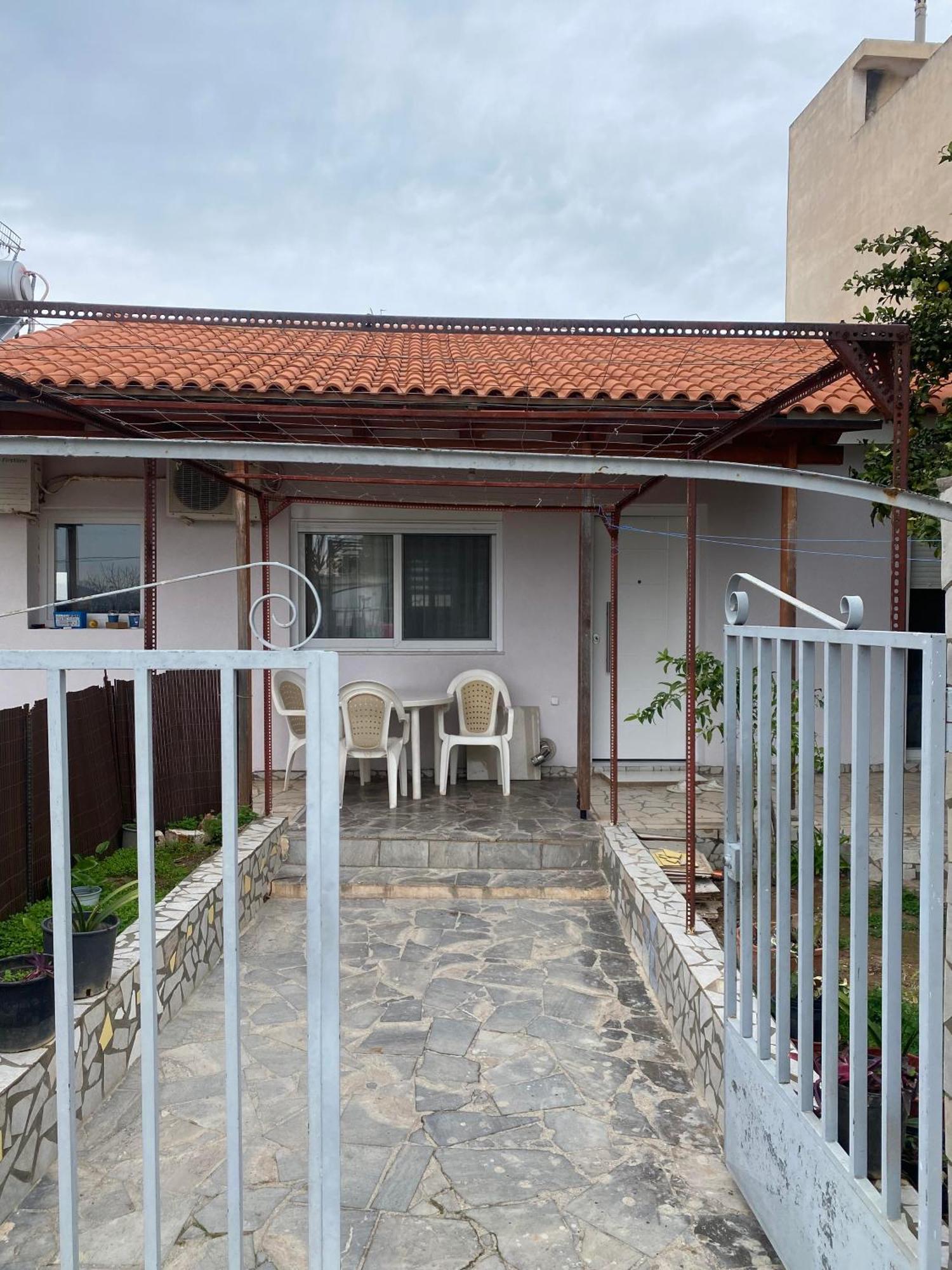 Apartment Ledjon *